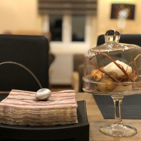 Ferienwohnung Lili Apartman Mariánské Lázně Exterior foto