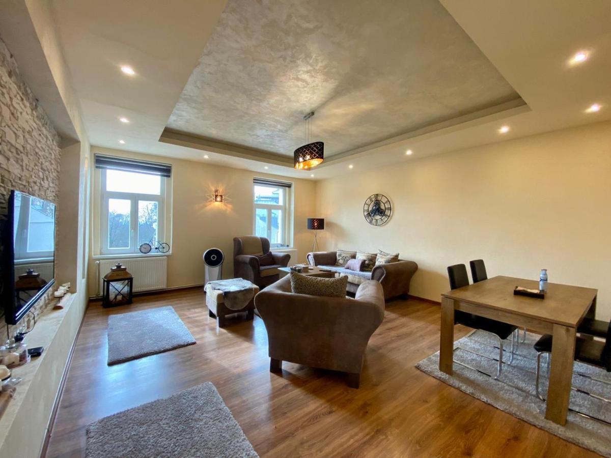 Ferienwohnung Lili Apartman Mariánské Lázně Exterior foto