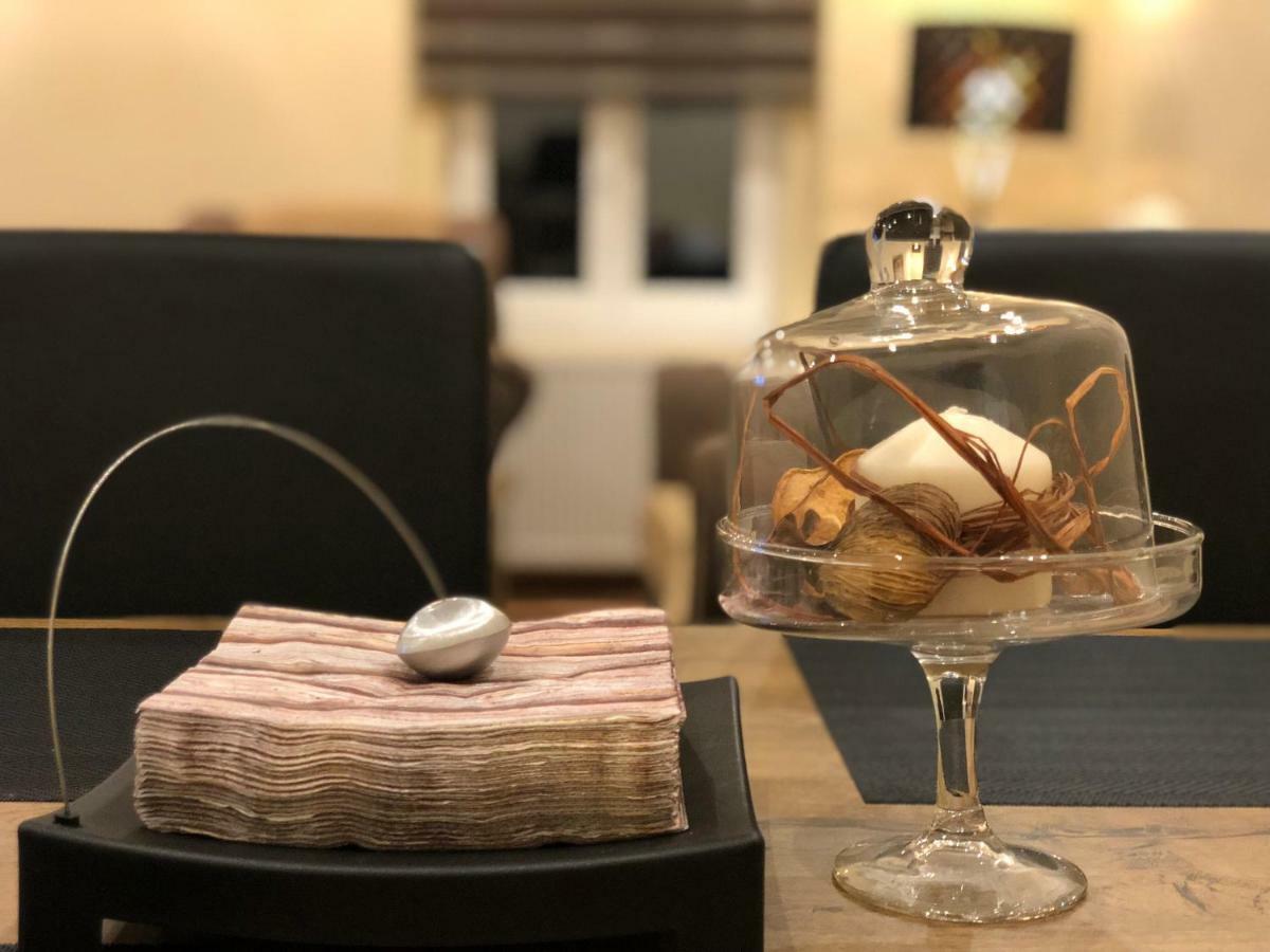 Ferienwohnung Lili Apartman Mariánské Lázně Exterior foto